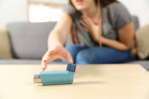30 reasons why you should quit smoking and start vaping - triggering asthma 
