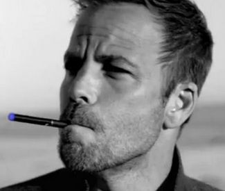 Top 50 Celebrities who vape - stephen dorff